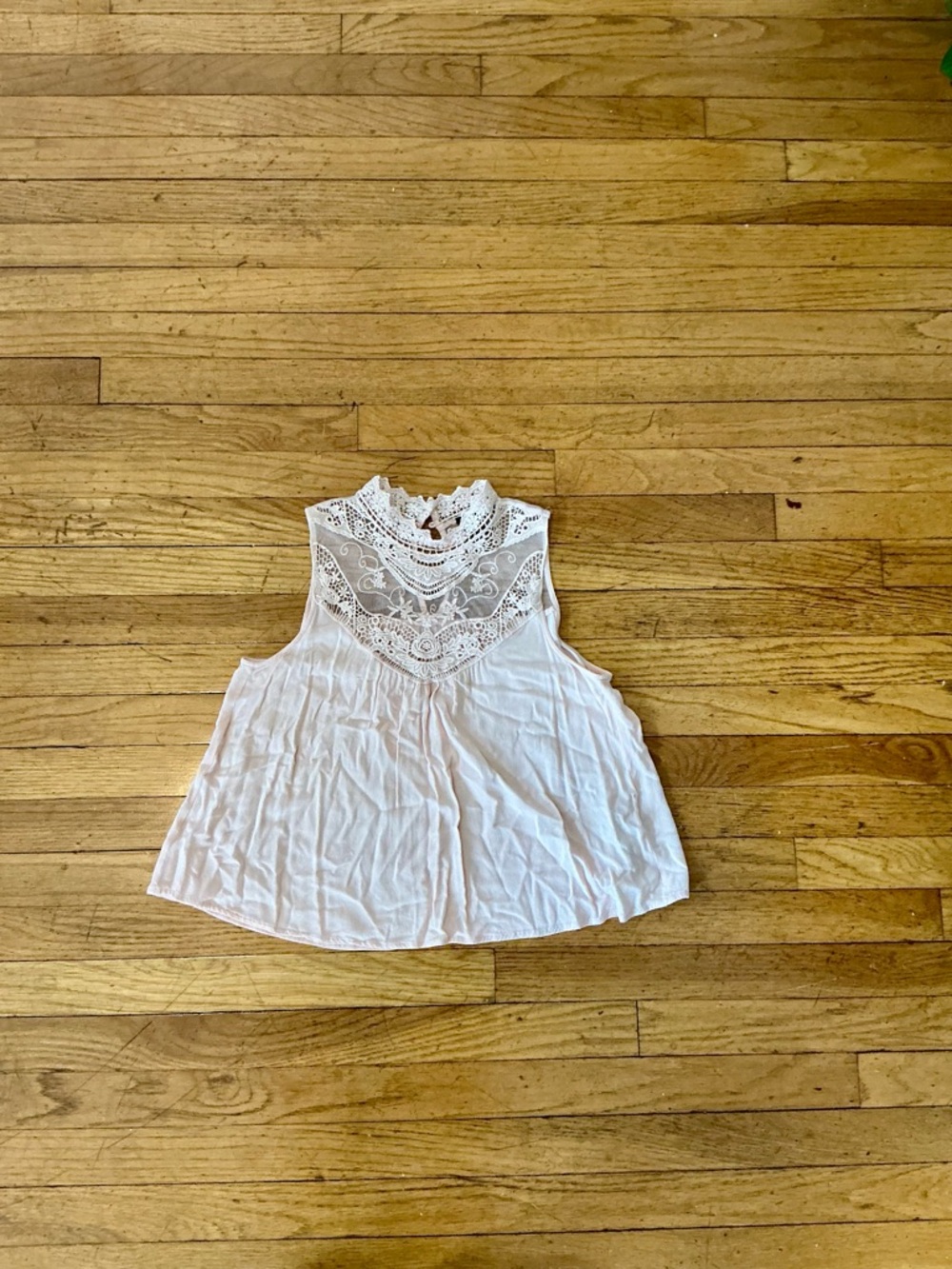 Forever 21 - Women's Light Pink Lace Yoke Sleeveless Blouse